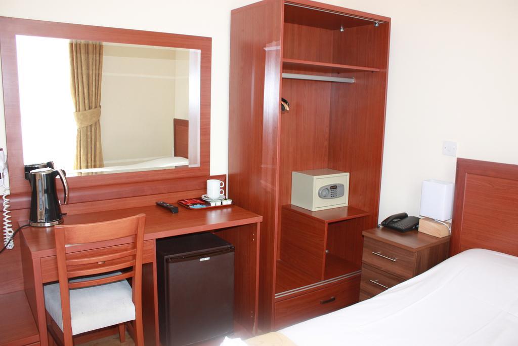Corner House Hotel لندن الغرفة الصورة